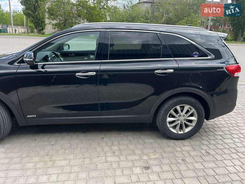 Позашляховик / Кросовер Kia Sorento 2016 в Роздільній