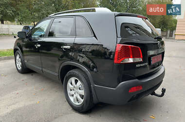 Внедорожник / Кроссовер Kia Sorento 2010 в 