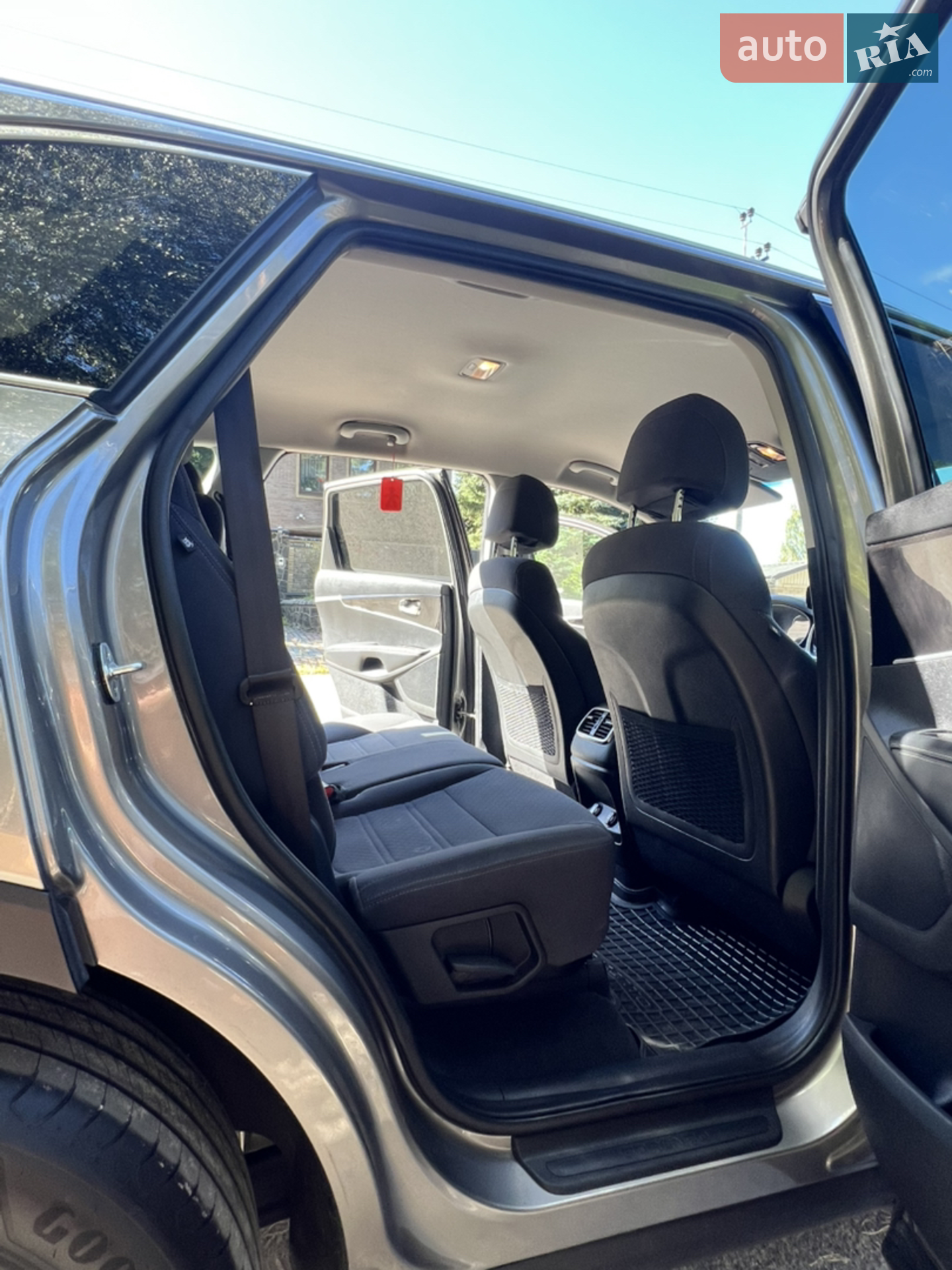 2017 Kia Sorento - мініатюра 18