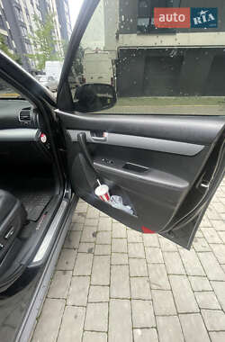 Внедорожник / Кроссовер Kia Sorento 2012 в 