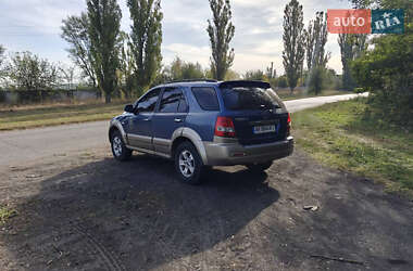 Внедорожник / Кроссовер Kia Sorento 2003 в 