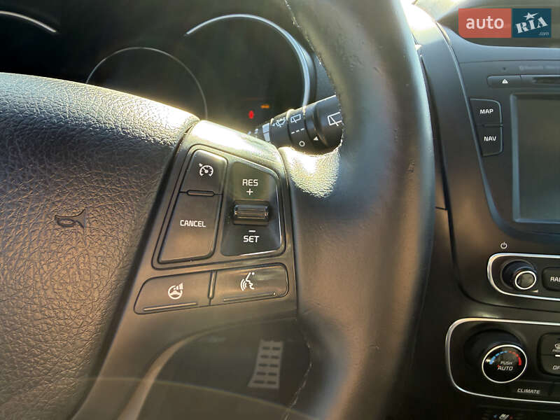 Внедорожник / Кроссовер Kia Sorento 2015 в Дубно