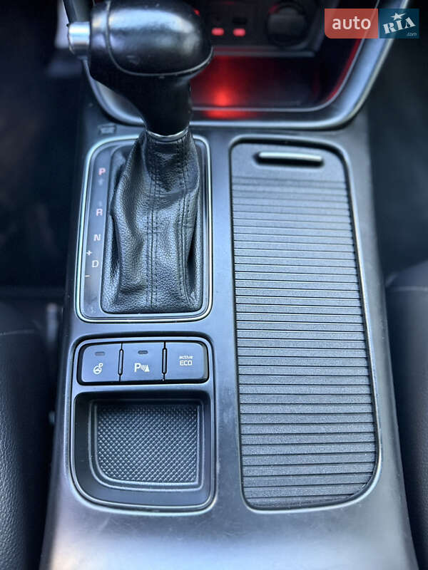 Внедорожник / Кроссовер Kia Sorento 2015 в Дубно