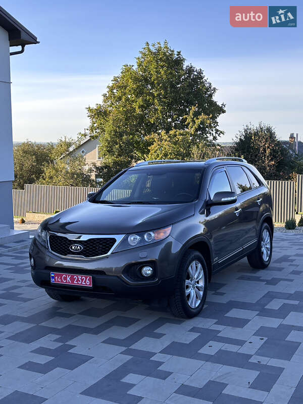 Внедорожник / Кроссовер Kia Sorento 2011 в Калуше