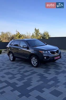 Позашляховик / Кросовер Kia Sorento 2011 в  фото 14 Позашляховик / Кросовер Kia Sorento 2011 в