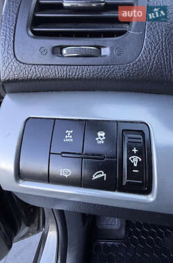 Позашляховик / Кросовер Kia Sorento 2011 в  фото 38 Позашляховик / Кросовер Kia Sorento 2011 в