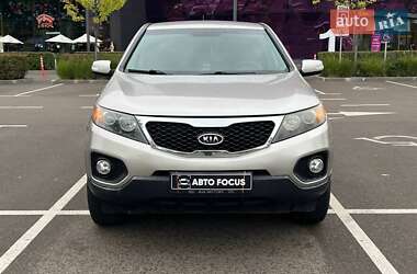 Внедорожник / Кроссовер Kia Sorento 2012 в 