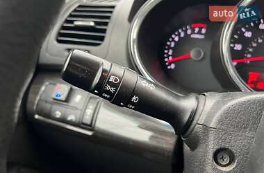 Внедорожник / Кроссовер Kia Sorento 2012 в 
