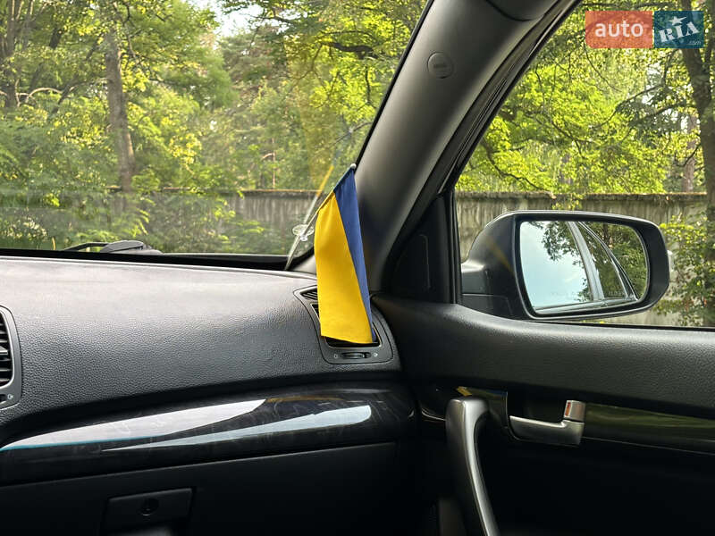 Позашляховик / Кросовер Kia Sorento 2013 в Києві