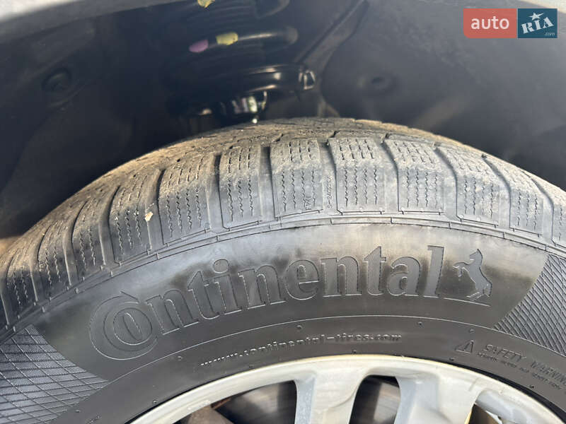 Позашляховик / Кросовер Kia Sorento 2013 в Києві