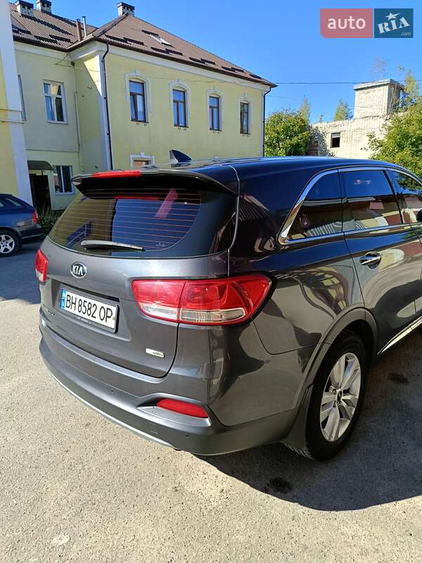 Внедорожник / Кроссовер Kia Sorento 2015 в Жовкве