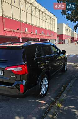 Внедорожник / Кроссовер Kia Sorento 2012 в 