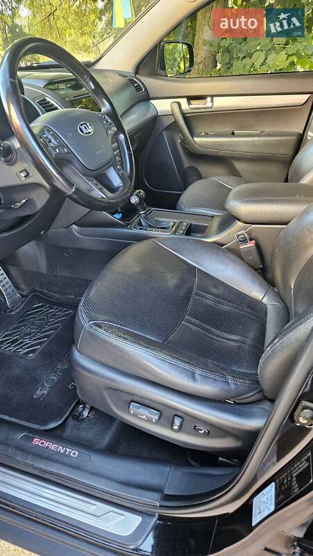 Внедорожник / Кроссовер Kia Sorento 2012 в Киеве