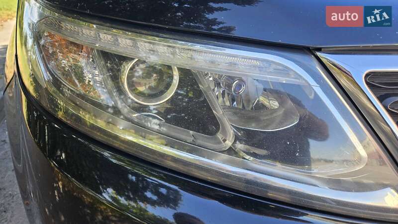 Внедорожник / Кроссовер Kia Sorento 2012 в Киеве