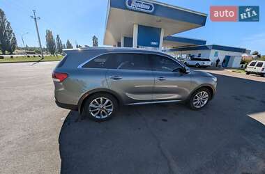 Внедорожник / Кроссовер Kia Sorento 2016 в 