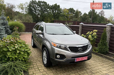 Внедорожник / Кроссовер Kia Sorento 2010 в 