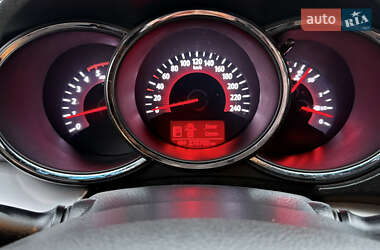 Внедорожник / Кроссовер Kia Sorento 2010 в 