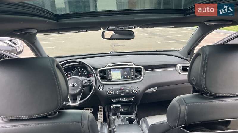 Позашляховик / Кросовер Kia Sorento 2015 в Києві фото 10 Позашляховик / Кросовер Kia Sorento 2015 в Києві