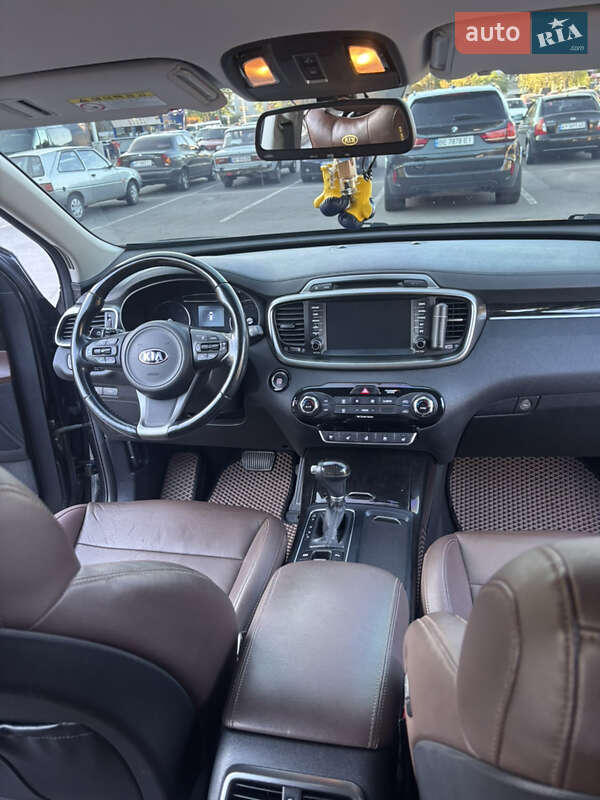 Позашляховик / Кросовер Kia Sorento 2016 в Дніпрі фото 9 Позашляховик / Кросовер Kia Sorento 2016 в Дніпрі