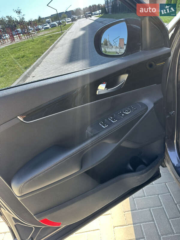 Позашляховик / Кросовер Kia Sorento 2019 в Житомирі