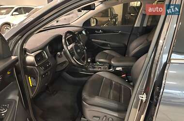 Внедорожник / Кроссовер Kia Sorento 2014 в 