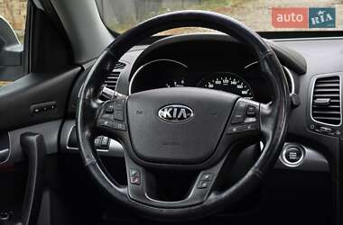 Внедорожник / Кроссовер Kia Sorento 2014 в 