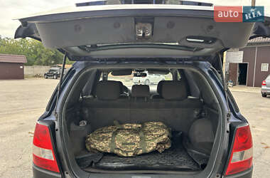 Внедорожник / Кроссовер Kia Sorento 2003 в 