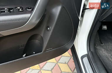 Внедорожник / Кроссовер Kia Sorento 2014 в 