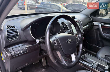 Внедорожник / Кроссовер Kia Sorento 2014 в 