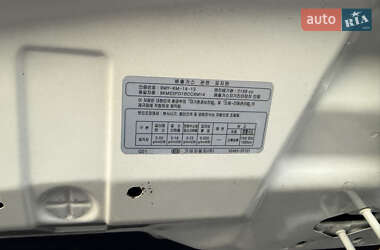 Внедорожник / Кроссовер Kia Sorento 2014 в 