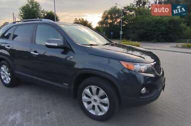 Внедорожник / Кроссовер Kia Sorento 2010 в 