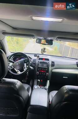 Внедорожник / Кроссовер Kia Sorento 2011 в 