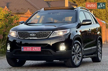 Позашляховик / Кросовер Kia Sorento 2015 в Києві