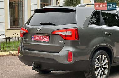 Внедорожник / Кроссовер Kia Sorento 2014 в 