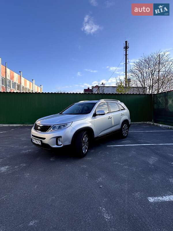 Внедорожник / Кроссовер Kia Sorento 2013 в Одессе