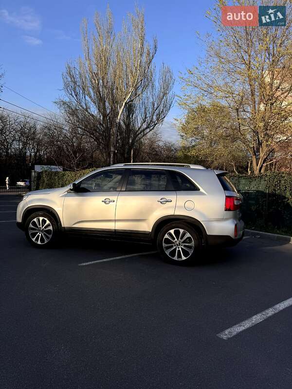 Внедорожник / Кроссовер Kia Sorento 2013 в Одессе