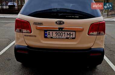 Внедорожник / Кроссовер Kia Sorento 2011 в 