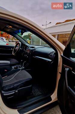 Внедорожник / Кроссовер Kia Sorento 2011 в 