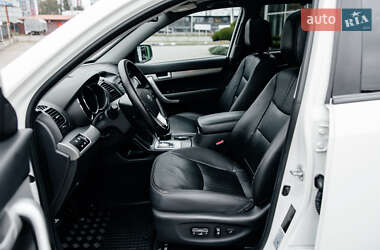 Внедорожник / Кроссовер Kia Sorento 2010 в 