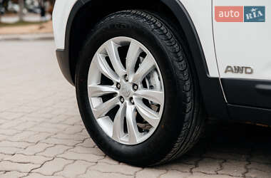Внедорожник / Кроссовер Kia Sorento 2010 в 
