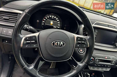 Внедорожник / Кроссовер Kia Sorento 2018 в 