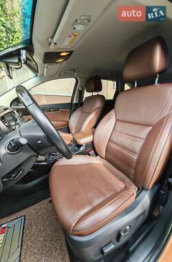 Внедорожник / Кроссовер Kia Sorento 2015 в 