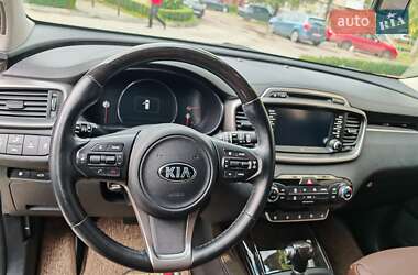 Внедорожник / Кроссовер Kia Sorento 2015 в 