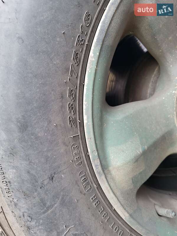 Внедорожник / Кроссовер Kia Sorento 2003 в Павлограде