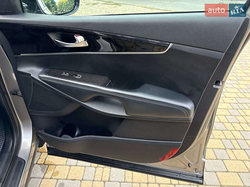 Позашляховик / Кросовер Kia Sorento 2016 в Одесі фото 19 Позашляховик / Кросовер Kia Sorento 2016 в Одесі