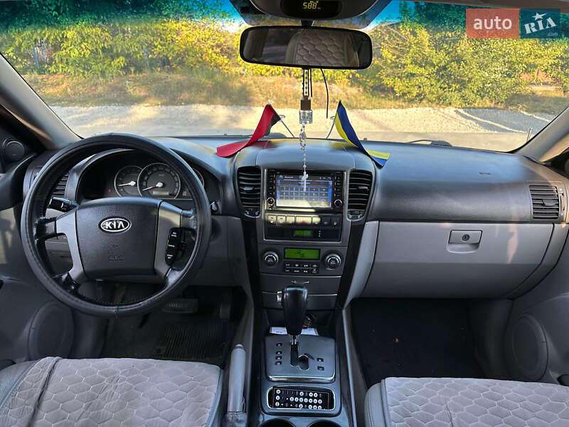 Внедорожник / Кроссовер Kia Sorento 2008 в Днепре