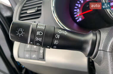 Внедорожник / Кроссовер Kia Sorento 2012 в 
