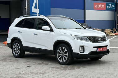 Внедорожник / Кроссовер Kia Sorento 2016 в Ровно