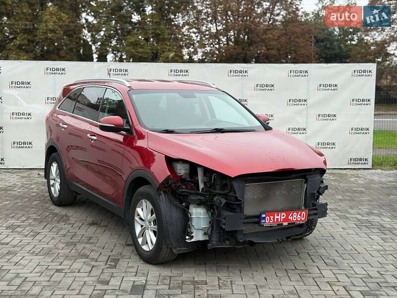Внедорожник / Кроссовер Kia Sorento 2016 в 