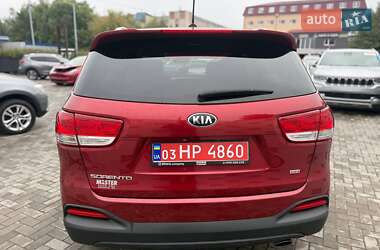 Внедорожник / Кроссовер Kia Sorento 2016 в 